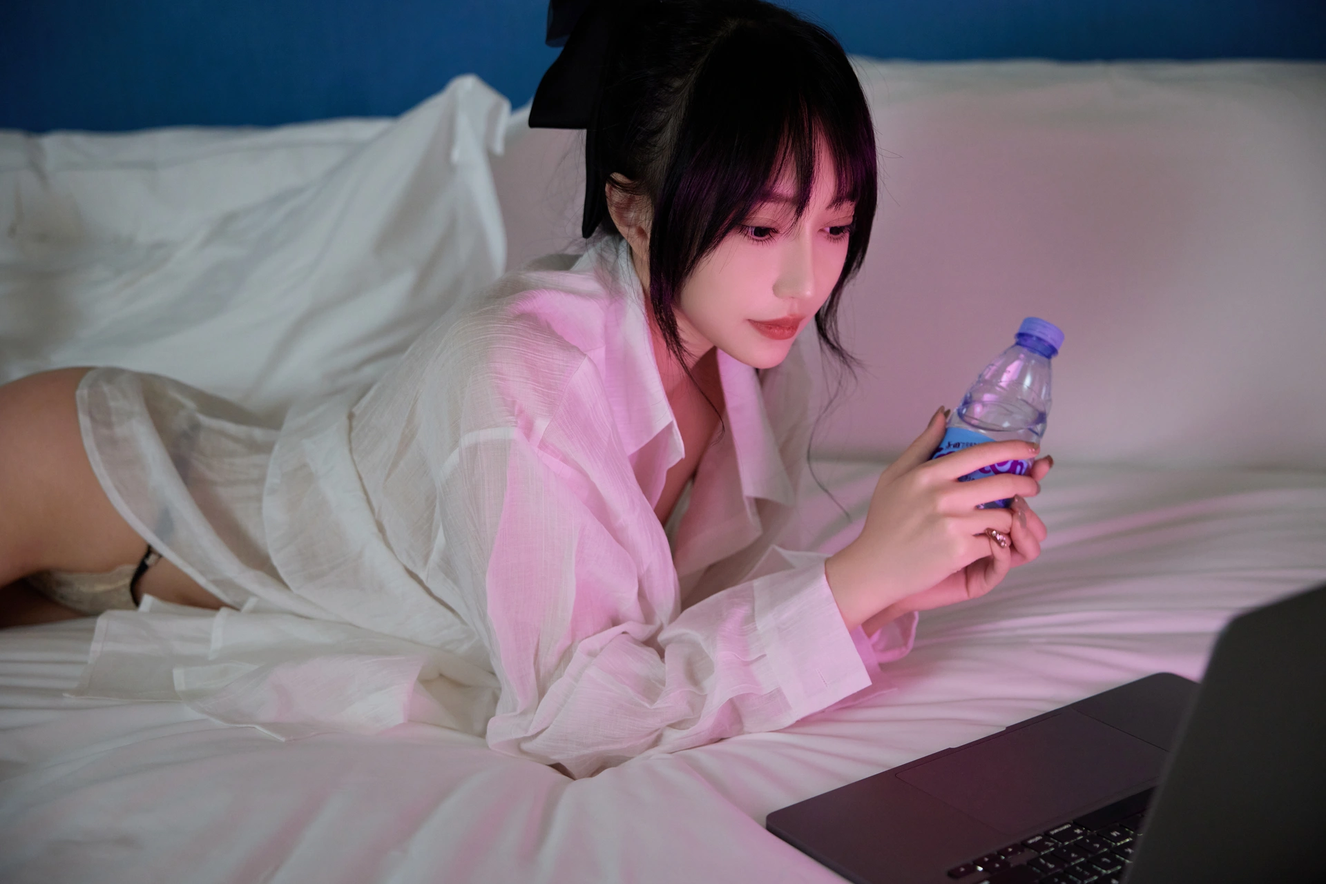 玥儿玥er – NO.016 白衬衫 1